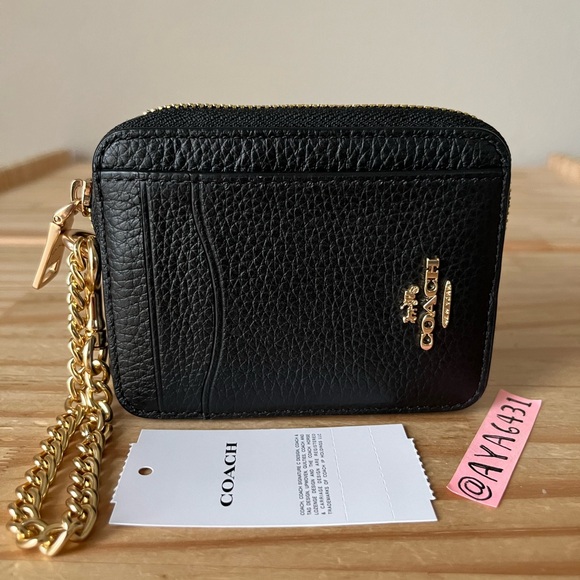 Coach Card Case🎈🎈 - Picture 1 of 9